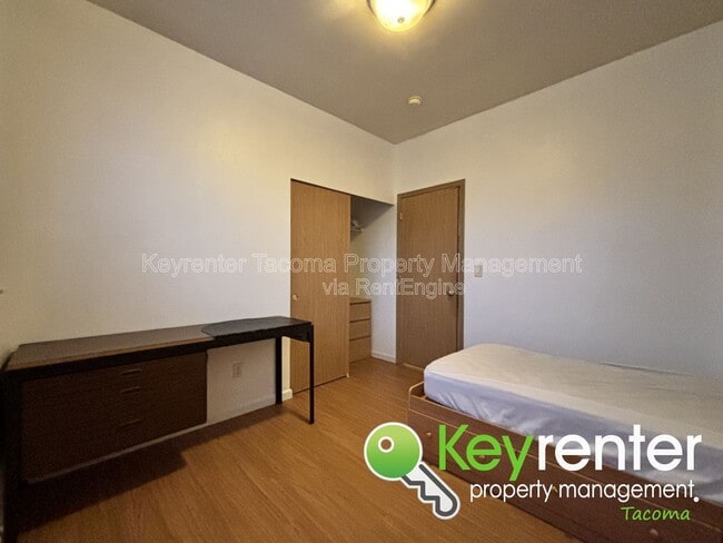 7630 S Yakima Ave in Tacoma, WA - Building Photo - Building Photo