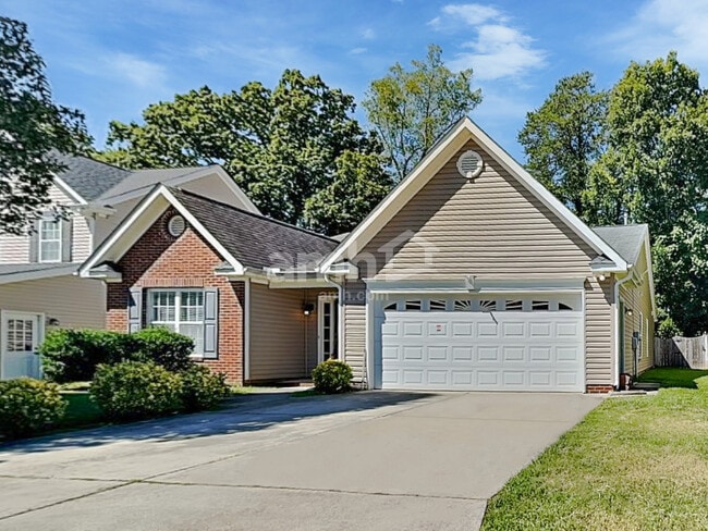 property at 1956 Longburn Dr