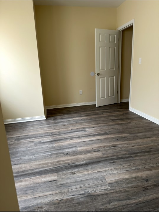 1033 S 55th St in Philadelphia, PA - Building Photo