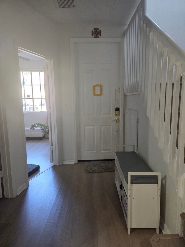 6036 SW 19th Ct in North Lauderdale, FL - Building Photo - Building Photo