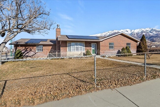 property at 632 W 1600 N