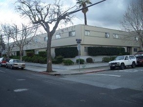 Rose Wood Apartments in San Jose, CA - Building Photo - Building Photo