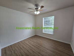 7321 NW 117th Ln in Alachua, FL - Building Photo - Building Photo