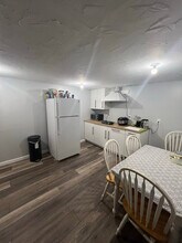 140 Mitchells Way in Barnstable, MA - Building Photo - Building Photo