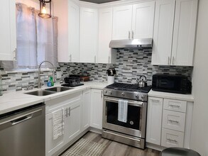 2414 44th St in Galveston, TX - Building Photo - Building Photo