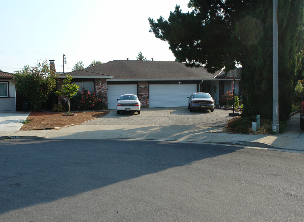 1222-1224 Valerian Ct in Sunnyvale, CA - Building Photo