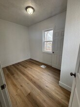 1640 E 85th St in Cleveland, OH - Foto de edificio - Building Photo