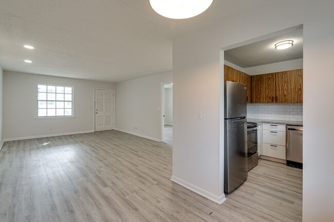 2845 Dayton Blvd in Chattanooga, TN - Building Photo - Building Photo