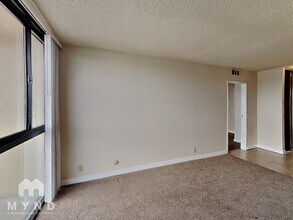 567 W 4th St in Reno, NV - Building Photo - Building Photo