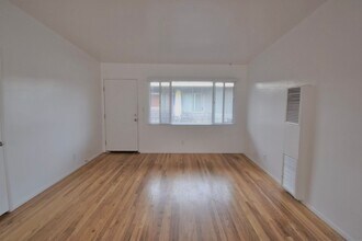 1846 10th St in Santa Monica, CA - Building Photo - Building Photo