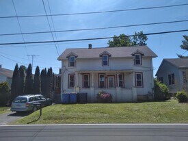 1925 Valley Rd, Unit 2