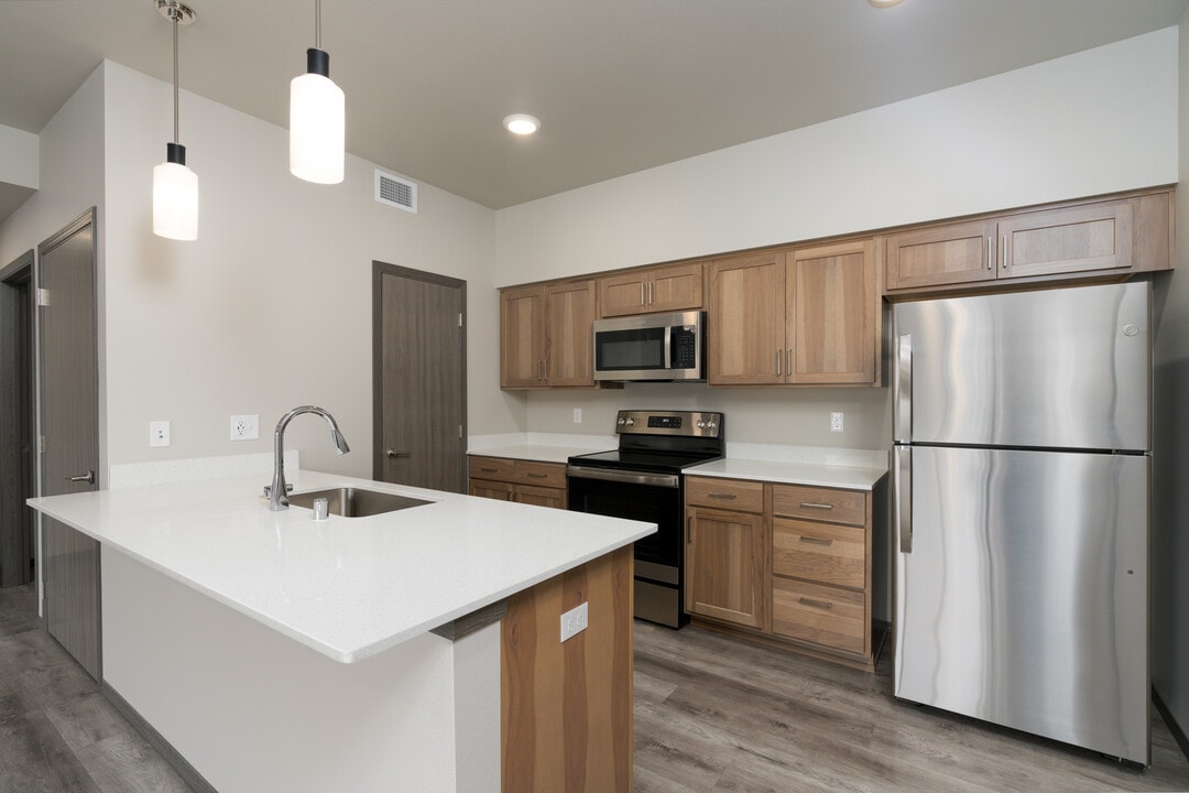 Urban Pines Apartments in Spokane Valley, WA - Building Photo