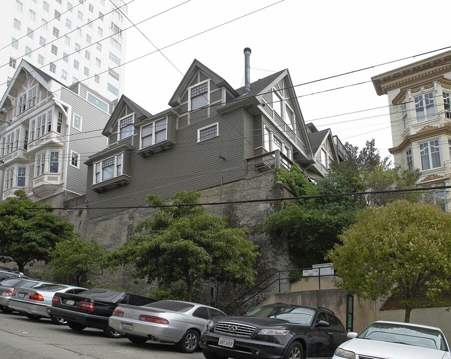 1135-1139 Green St in San Francisco, CA - Building Photo