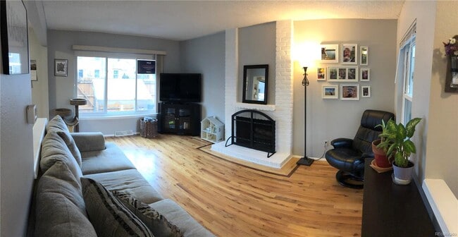 property at 9245 W 87th Pl