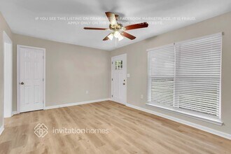 4422 Lovridge Dr SW in Atlanta, GA - Building Photo - Building Photo