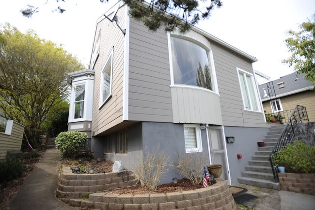 7617 S Hood Ave, Unit #2