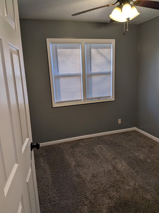 property at 3621 Kensington Ave