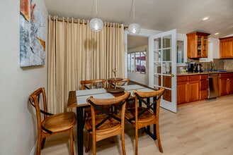 617 Helensburg St in Glendora, CA - Building Photo - Building Photo