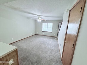104 Pisgah Ct in Jacksonville, NC - Building Photo - Building Photo