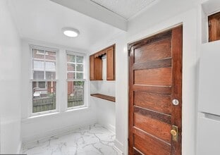919 E King St in Lancaster, PA - Building Photo - Building Photo