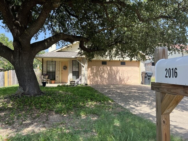 property at 2016 Ramada Dr