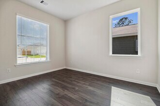 16449 Blossom Grv Dr in Conroe, TX - Building Photo - Building Photo