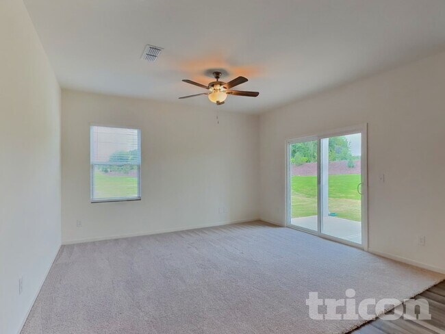 149 Gladstone Loop in Wilsons Mills, NC - Building Photo - Building Photo