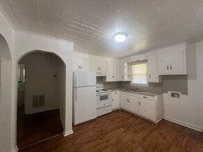 5119 Higgins St in Fayetteville, NC - Building Photo - Building Photo