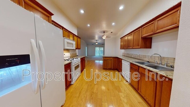 3720 Silvario Ct in Cottonwood, CA - Building Photo - Building Photo