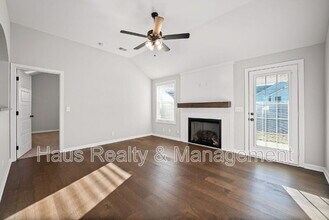 1514 Fredrick Dr in Clarksville, TN - Building Photo - Building Photo