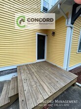 405 E Whittington St in Greensboro, NC - Foto de edificio - Building Photo