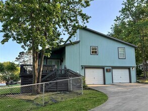 16445 Lochness Dr in Willis, TX - Building Photo - Building Photo