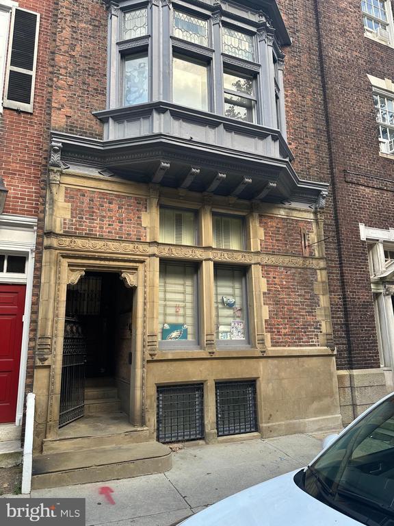 property at 343 S 18th St