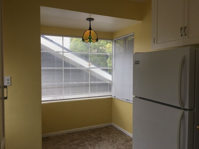 4054 Goldfinch St in San Diego, CA - Building Photo - Building Photo