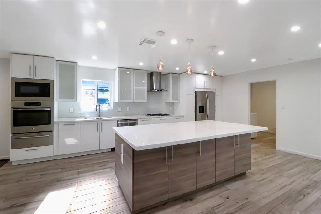 5602 Sylmar Rd in Houston, TX - Building Photo