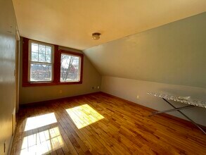 17 Suffolk St, Unit 3 in Chelsea, MA - Building Photo - Building Photo