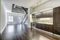 Building Photo - Roosevelt Lofts Apartments in Los Angeles, California
