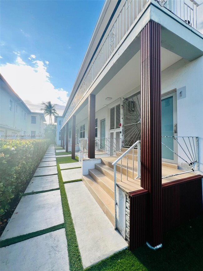 property at 1606 Jefferson Ave