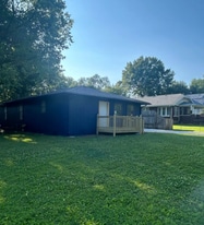 1409 N Clay Ave in Springfield, MO - Building Photo