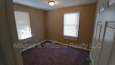 7322 Bloxham Ave in Jacksonville, FL - Building Photo - Building Photo