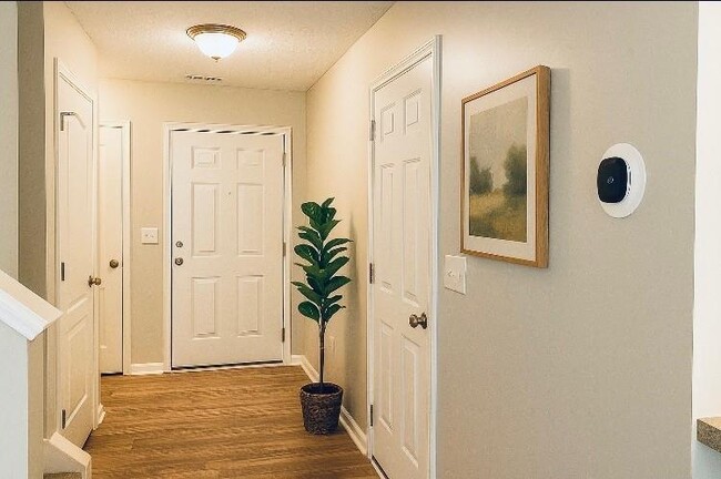 219 Fox Creek Blvd in Woodstock, GA - Building Photo - Building Photo