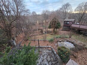 548 River Bend Rd in Great Falls, VA - Building Photo - Building Photo