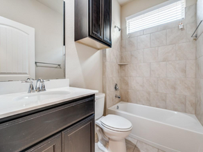 16100 Ryedale Rd-Unit -Guest in Frisco, TX - Building Photo - Building Photo