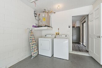 7528 Fenwick Cove Ln in Orlando, FL - Building Photo - Building Photo