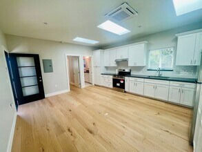 587 Calpella Dr in San Jose, CA - Building Photo - Building Photo