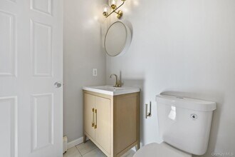 441 manille Rd in Pleasantville, NY - Building Photo - Building Photo