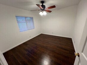17164 Kingsbury St in Los Angeles, CA - Building Photo - Building Photo