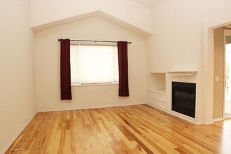 950 Southridge Greens Blvd in Fort Collins, CO - Building Photo - Building Photo