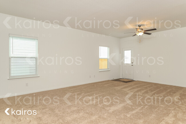 910 Shady Brk in New Braunfels, TX - Building Photo - Building Photo