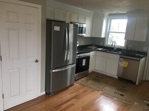41 Emory St in Attleboro, MA - Building Photo - Building Photo